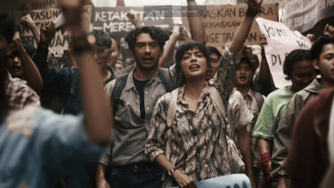 Jadwal Tayang Film Laut Bercerita di Bioskop Indonesia