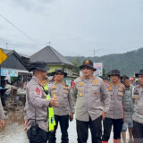 Polri Maksimal Tangani Banjir Bandang di Solok