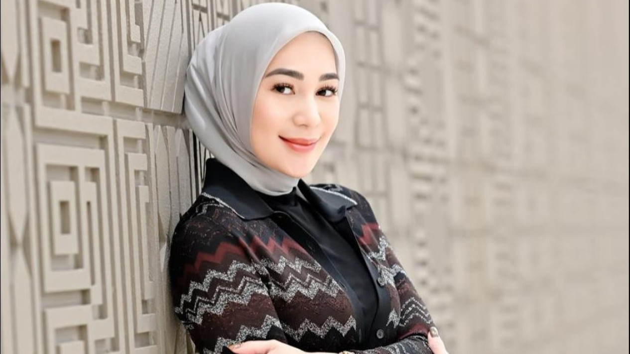 Sah! Erin Wartia Buang Nama 'Taulany' di Instagram, Kini Pakai Username Baru
            - galeri foto