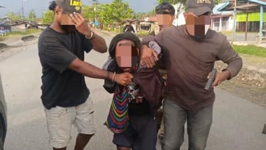 Satgas Damai Cartenz Tangkap Anggota KKB Terduga Pelaku Penembakan PNS di Yahukimo