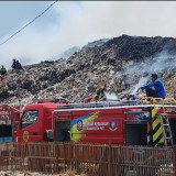 TPS Plosojenar Pati Terbakar Hebat, Api Diduga Merembet dari Pembakaran Pelepah Daun Tebu Kering