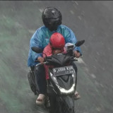 BMKG Sebut Hujan di Sumsel Dipicu Dinamika Atmosfer dan OMC