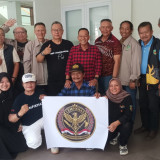 Dua Wakil Indonesia Terbang ke Rusia, Bawa Misi Tampil di Kejuaraan Dunia Lempar Pisau dan Kapak