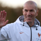 Zinedine Zidane Resmi Coret Bek Real Madrid dari Skuad Timnas Prancis, Pemain Manchester United Dipanggil