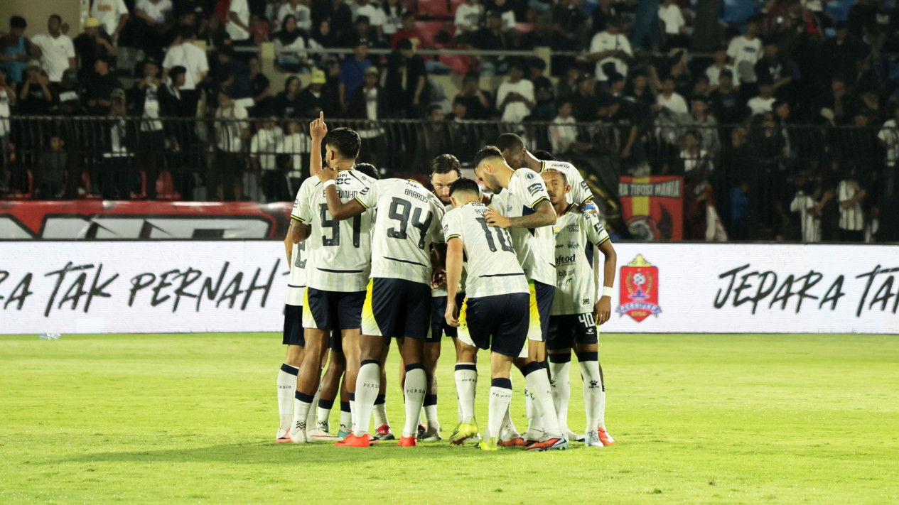 Resmi! Persib Pinjamkan 2 Pemain ke PSGC Ciamis
            - galeri foto