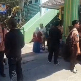 Kepsek SMPN 18 Malang Diduga Pukul Siswa karena Tak Kenakan Seragam Lurik