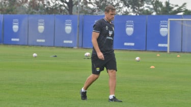 Persib Tak Datangkan Striker Baru, Igor Tolic Malah Singgung Manchester City dan Haaland