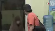 Wanita Bercadar Diduga Hendak Culik Bocah, Aksinya Langsung Kepergok hingga Jadi Bulan-bulanan Warga