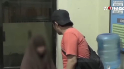 Wanita Bercadar Diduga Hendak Culik Bocah, Aksinya Langsung Kepergok hingga Jadi Bulan-bulanan Warga