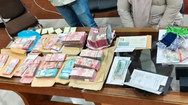 KPK Sita Uang Dolar AS dan Singapura hingga Perhiasan dari Kanwil BPN Jawa Timur