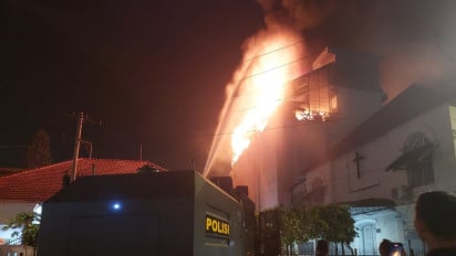 Hamzah Batik di Kawasan Malioboro Yogyakarta Terbakar, Api Diduga Berasal dari Dapur Lantai 3