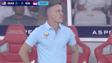 Momen John Herdman Hafal Lagu 'Indonesia Raya' Jadi Sorotan Penonton