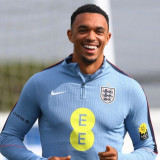 Trent Alexander-Arnold Disebut Takkan Pernah Jadi Starter di Timnas Inggris Selama Masih Ada Thomas Tuchel
