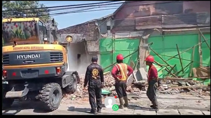 Buntut Pembongkaran Enam Rumah, Warga Tuntut Keadilan dan Kompensasi Ganti Rugi