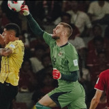 Makin Diakui, Maarten Paes Banjir Pujian Warganet Belanda usai Jadi Penyelamat Timnas Indonesia