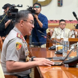 DPR Uji Kelayakan Komjen Suyudi Ario Seto sebagai Calon Kapolri