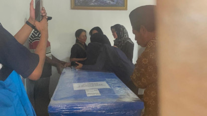 Setelah 18 Hari Dinanti, Jenazah ABK KM Virgo Asal Jombang Akhirnya Pulang