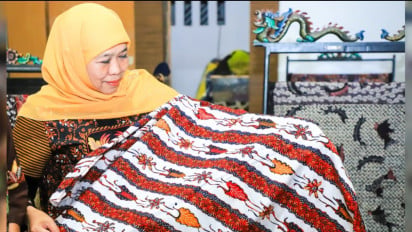 Hari Batik Nasional, Gubernur Khofifah Ajak Masyarakat Jadikan Momentum Lestarikan Budaya dan Perkuat Kesejahteraan Perajin