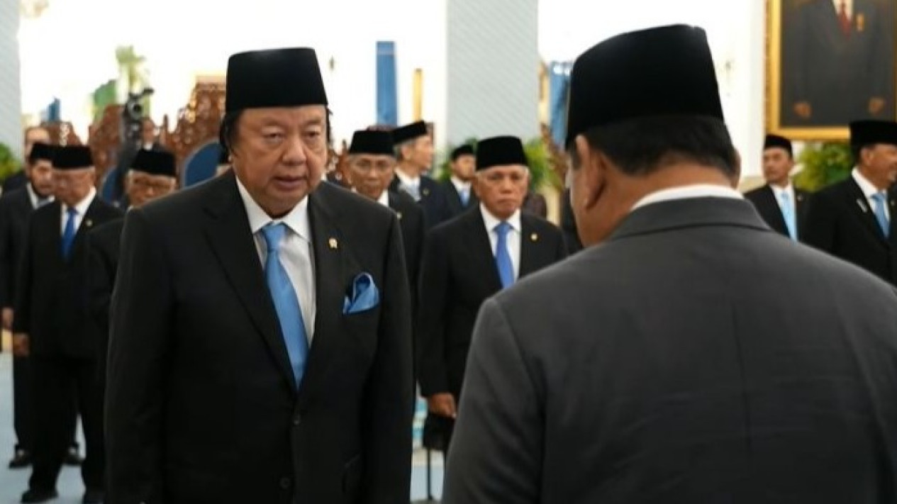 Mengenal Dato’ Sri Tahir, Pengusaha Mayapada yang Kini Jadi Wantimpres Prabowo: Pendidikan, Bisnis hingga Harta Kekayaan
            - galeri foto