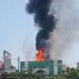 Gedung Ponpes Al Hikmah Jombang Terbakar