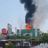 Detik-detik Gedung Ponpes Al Hikmah Jombang Terbakar, Santri Panik Dengar Suara Kretek-Kretek