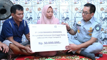 Ahli Waris Korban Meninggal Dunia KM Virgo Transport 8 Terima Santunan dari Jasa Raharja