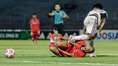De Red FC Gagal Manfaatkan 10 Pemain Persipura, Kalah 1-3 di Kandang