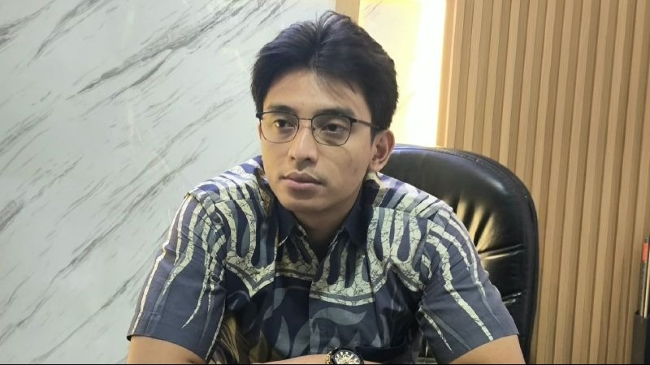 Oknum Kiai di Jember Ngaku Pernah Bertemu Allah dan Nabi Berujung Dipolisikan Penistaan Agama
            - galeri foto