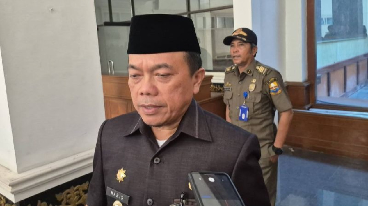 Satgas Jambi Jadwalkan OMC Pekan Kedua Oktober untuk Atasi Karhutla
            - galeri foto