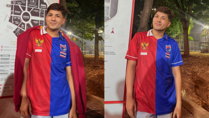 Jirayut Jahit Jersey Timnas Indonesia dan Thailand Jadi Satu Demi Dukung Kedua Tim di Final FIFA ASEAN CUP