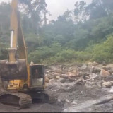 Cegah Bencana Ekologis Polisi Gerebek Tambang Ilegal di Padang Pariaman, Pemodal dan Alat Berat Diamankan