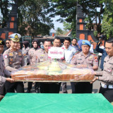 HUT ke-81 TNI, Polresta Malang Kota Kirim Tujuh Tumpeng ke Satuan TNI