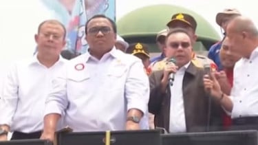 Temui Massa Buruh, Dasco: Pemerintah Telah Menunaikan Janji, Ini Kado Buat Kita Semua