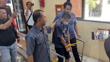 Bertahun-tahun Terjebak 'Neraka' dalam Rumah Sendiri, Gadis 17 Tahun di Probolinggo Bongkar Aksi Bejat Ayah Kandung
