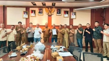 Bupati Ketapang Tegaskan Penyelesaian Konflik PT RSM dan Masyarakat Segar Wangi