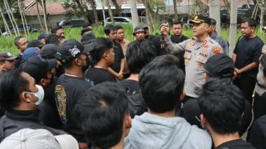 Blokade Jalan Perkebunan di Lumajang Berujung Penangkapan, 2 Terduga Provokator Diamankan Polisi