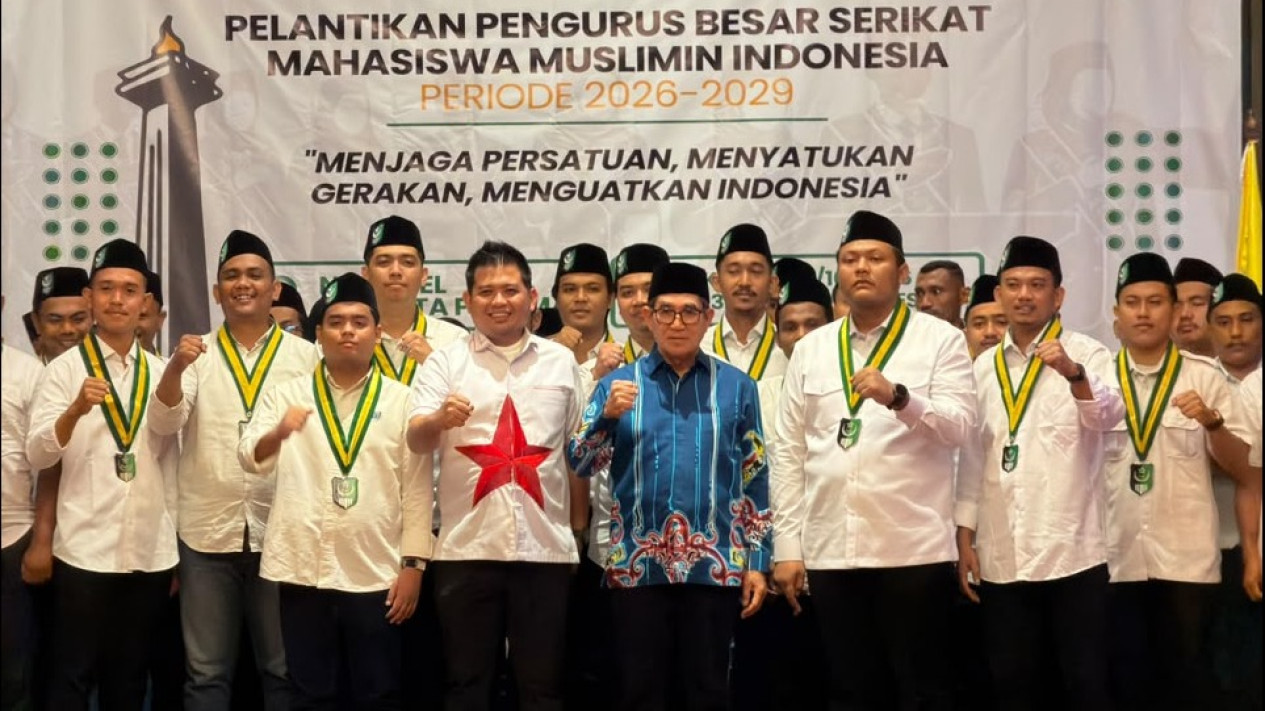 Ingatkan Para Aktivis Mahasiswa, Hamdan Zoelva: Jabatan Itu Amanah, Jaga Sikap dan Perilaku
            - galeri foto