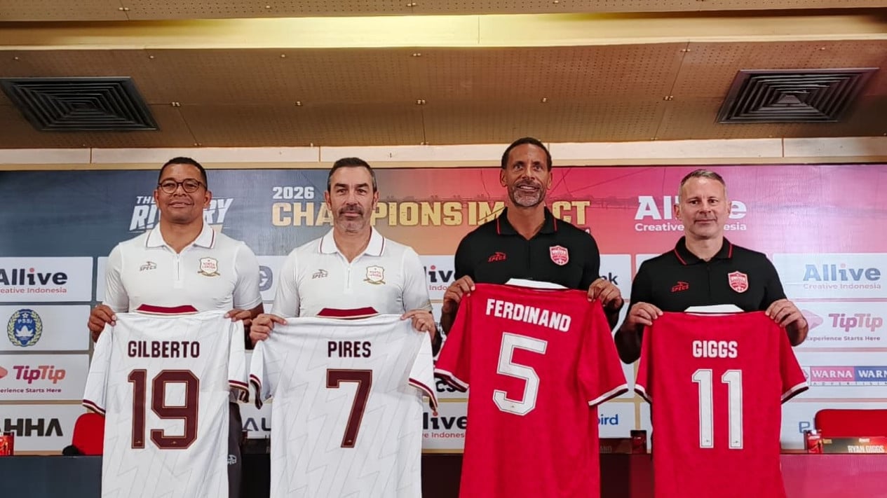 GBK Bakal Jadi Saksi, Rio Ferdinand hingga Robert Pires Ungkap Panasnya Rivalitas MU dan Arsenal di Liga Inggris: Ada Perkelahian dan Lemparan Pizza
            - galeri foto
