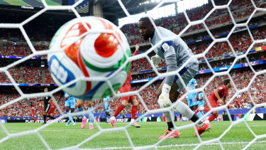Piala Dunia 2026 Dituduh Ada Pemain Ilegal, FIFA Pastikan Kiper Kelahiran Prancis Sah Bela Kongo