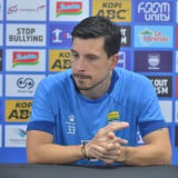Usai Angkat Trofi Bersama Timnas Indonesia, Thom Haye Kini Bidik Kemenangan Buat Persib saat Hadapi Dewa United