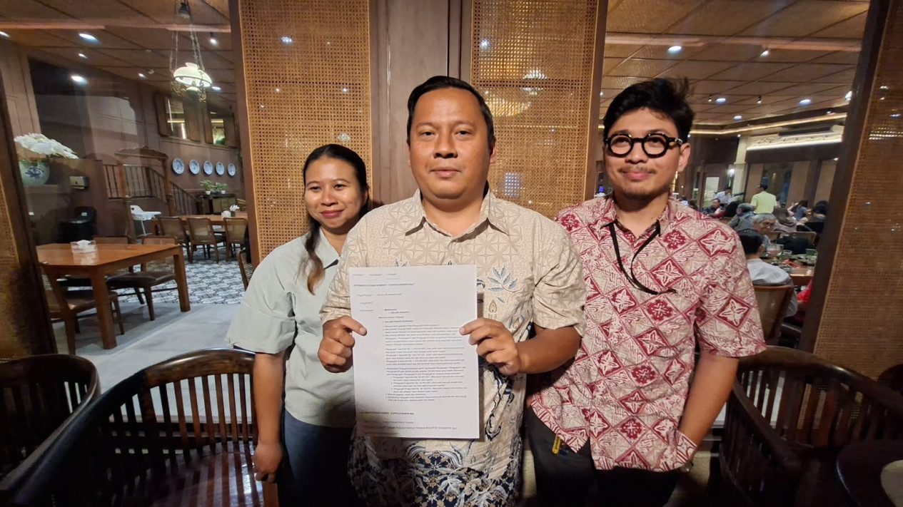 PN Surabaya Putus Gugatan Tiga Pembeli Apartemen Trans Icon, Ini Amar Putusannya
            - galeri foto