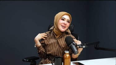 Harga Outfit Syahrini saat Datang ke Podcast Raditya Dika Ditaksir Mencapai Rp41 Miliar