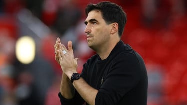 Protes Kepemimpinan Wasit usai Liverpool Kandas 0-3, Andoni Iraola Soroti Vonis Bersalah Manchester City
