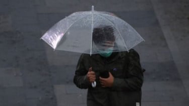 Waspada Cuaca Hari Ini, BMKG Peringatkan Potensi Hujan Disertai Petir hingga Kabut Asap di Kota-Kota Ini