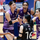Hasil KOVO Cup 2026: Nyaris Kena Comeback, Pink Spiders Akhiri Duel Full Set Mengahdapi IBK Altos dengan Kemenangan