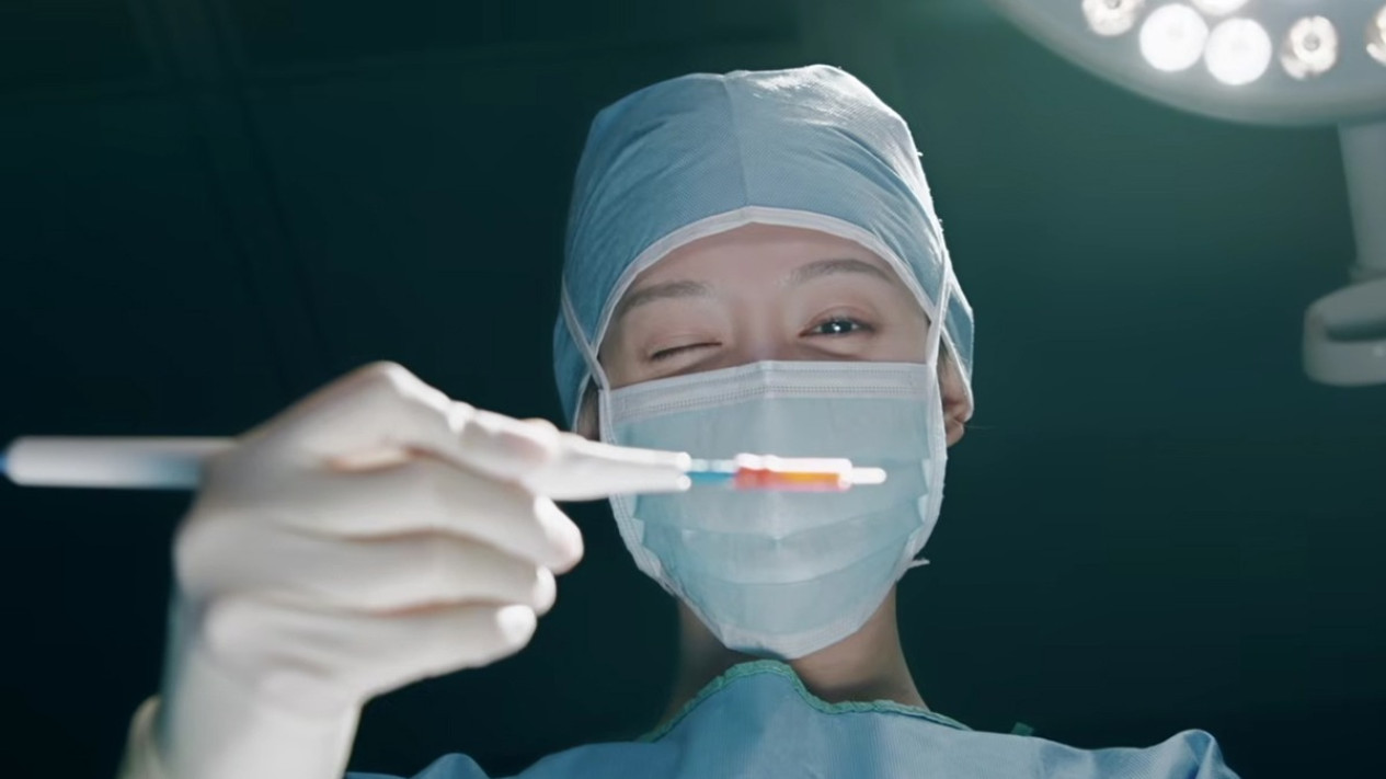 7 Drakor Bertema Kedokteran dengan Kisah Menegangkan, Terbaru Ada Kim Ji-won di Doctor X
            - galeri foto