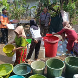 Tanggap Darurat Kekeringan di Lumajang Diperpanjang hingga Desember, 6 Kecamatan Krisis Air Bersih