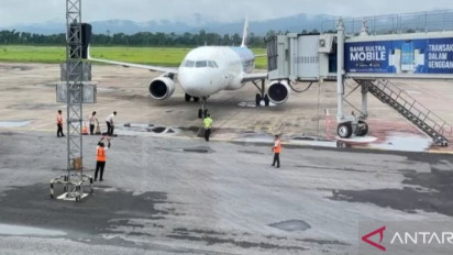 Penerbangan Bandara Haluoleo Normal Meski Terdampak Asap
