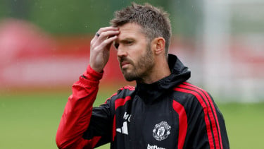 Michael Carrick Respons Sindiran Lisandro Martinez kepada Manajemen Manchester United, Ingatkan Pentingnya Kebersamaan