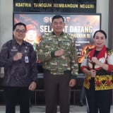 Tinjau Perbatasan Kalbar, Menhan Janji Kawal Infrastruktur Jalan Desa dan Logistik di Entikong
